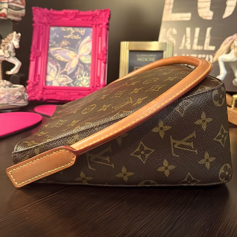 SOLD!!!!! Authentic Louis Vuitton Mini Loop Handbag - Picture 6 of 13